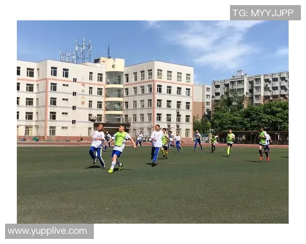 济宁足球球星崛起之路 从地方到职业赛场的辉煌历程